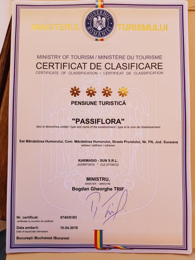 Pensiunea Passiflora Mînăstirea Humorului エクステリア 写真